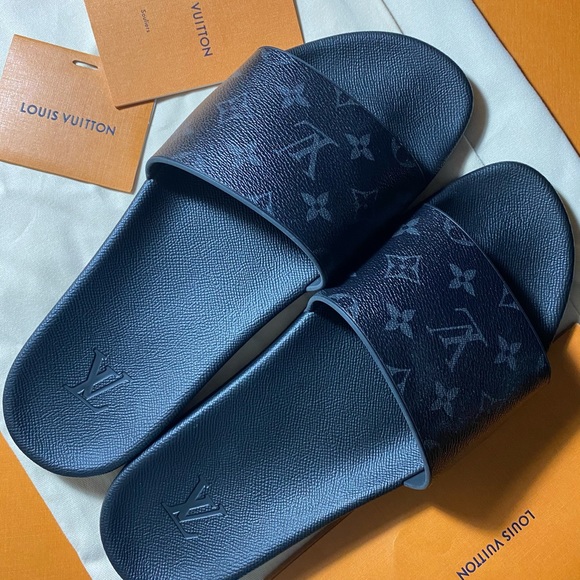 Water Front Mule Louis Vuitton Slides - Picture 1 of 6